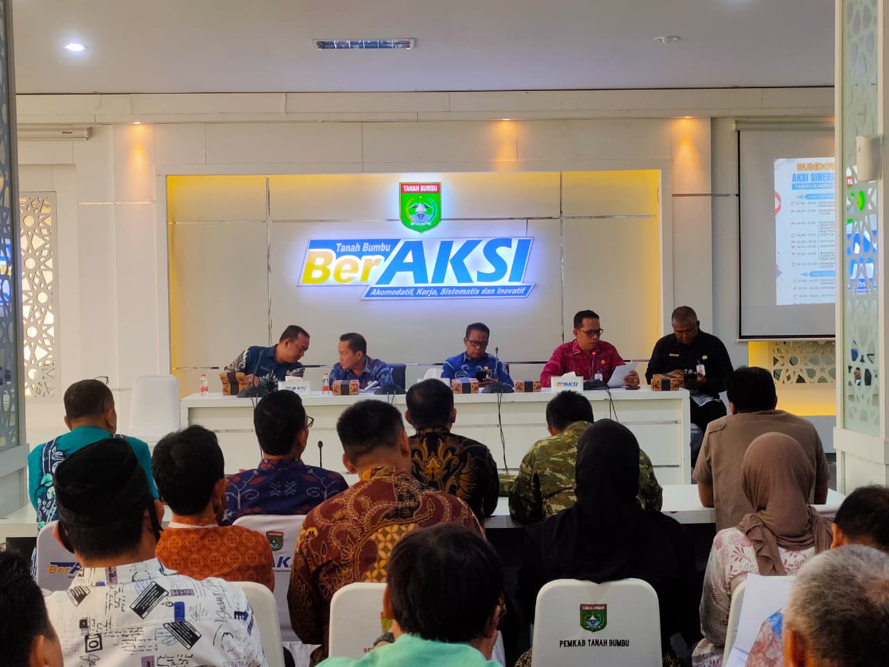 LAPORAN KEGIATAN BAGIAN PEMERINTAHAN